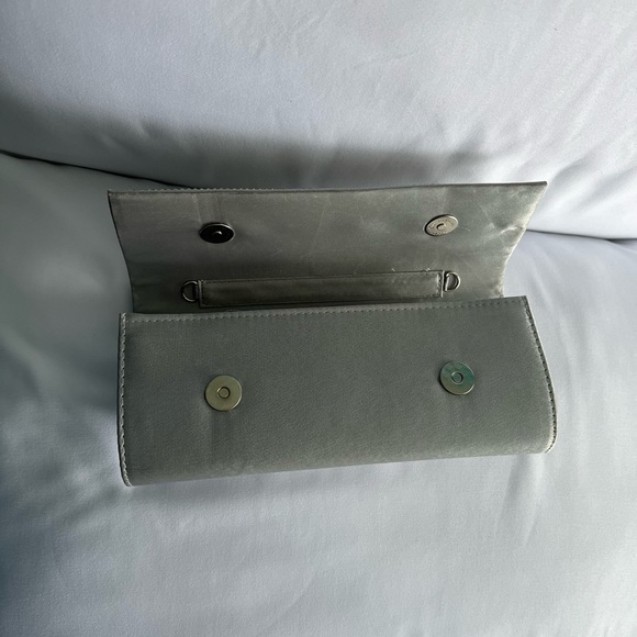 NWT J Francis - Silver Rhinestone Evening Clutch - Picture 8 of 11